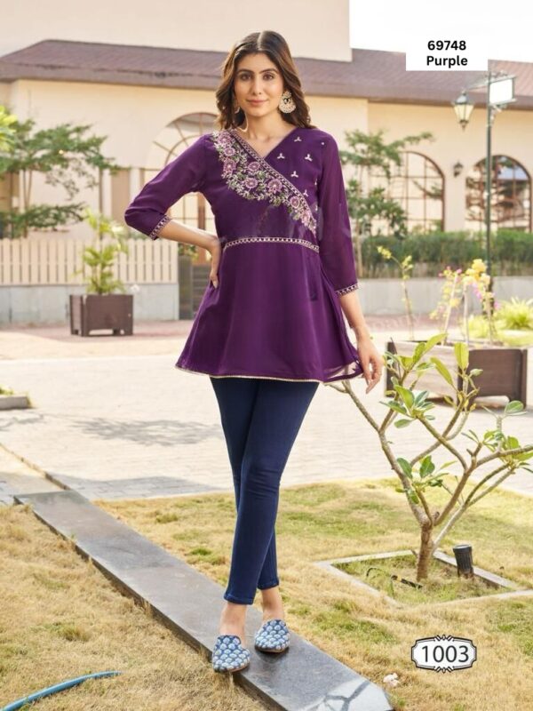 69748 Short Kurtis