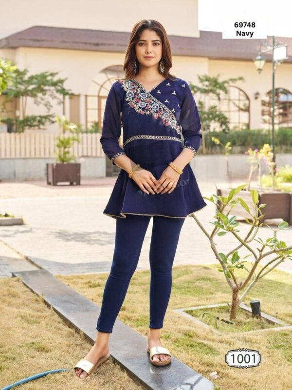 69748 Short Kurtis
