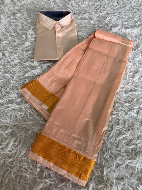 124670 Mens Vetti Sattai