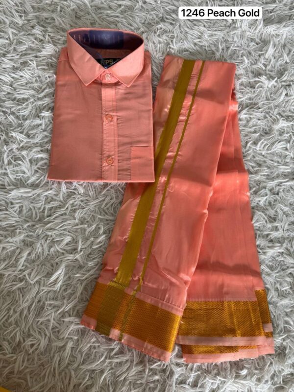 124670 Mens Vetti Sattai