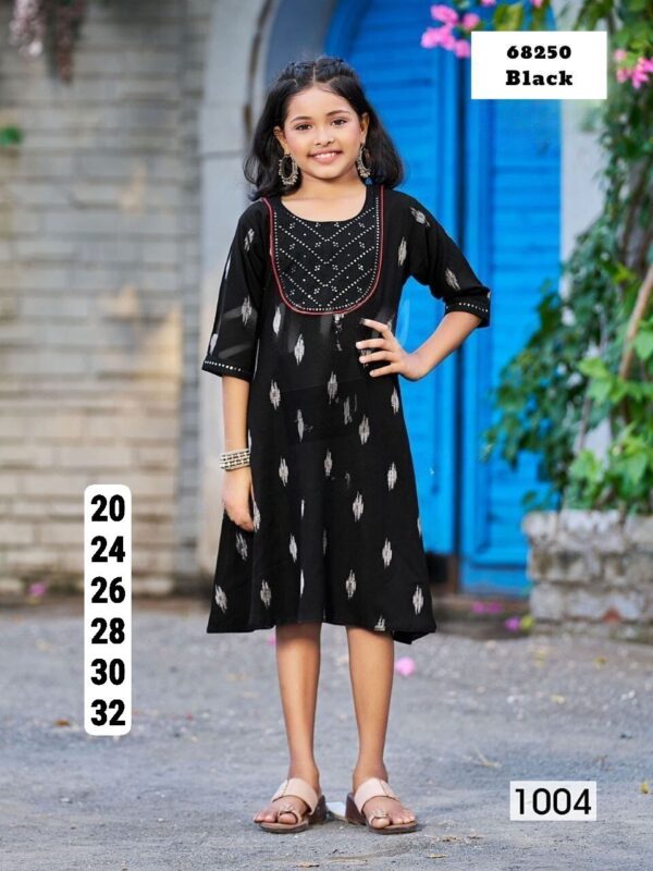 68250 Kids Tops